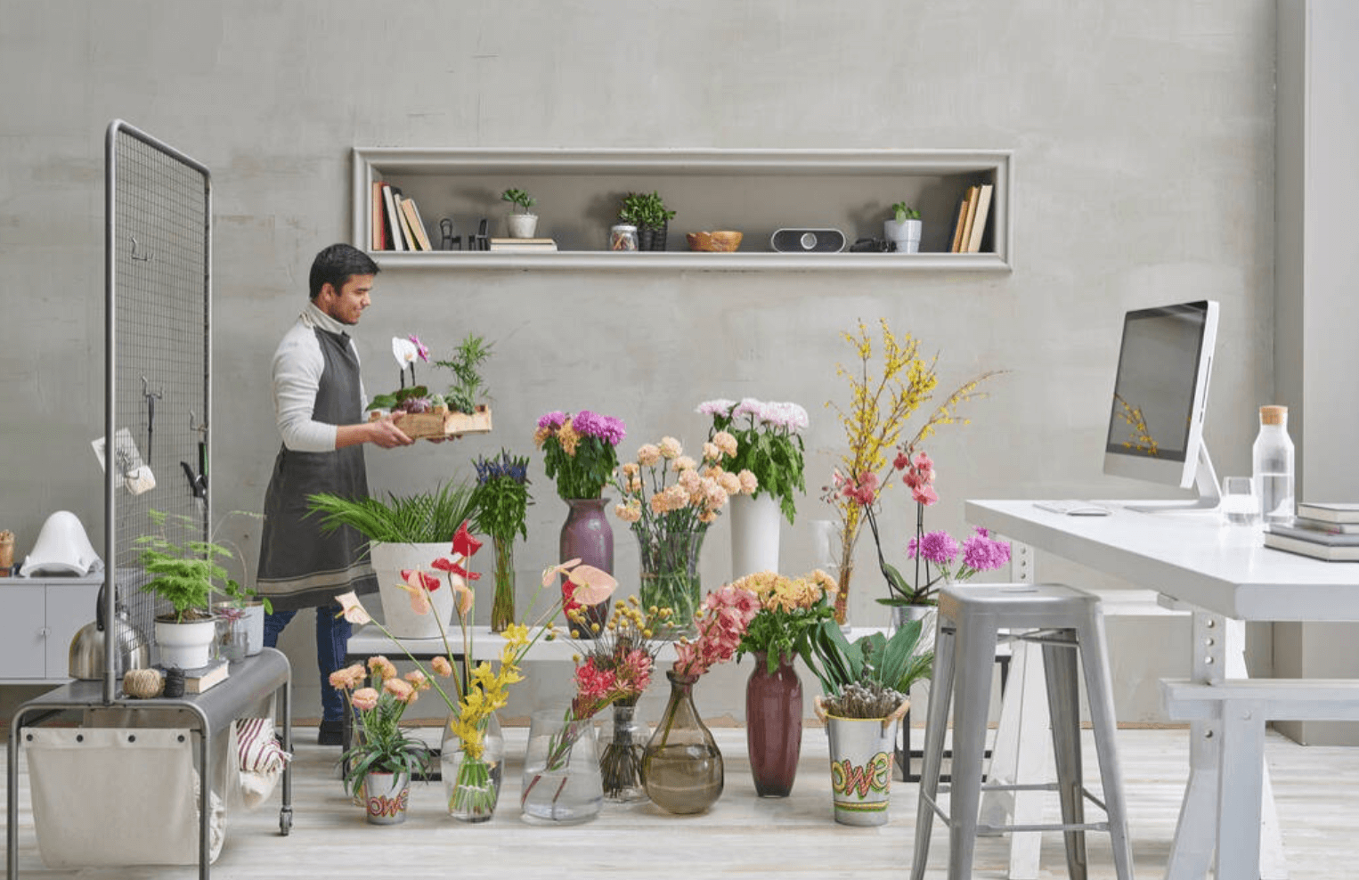 Fake flower store store